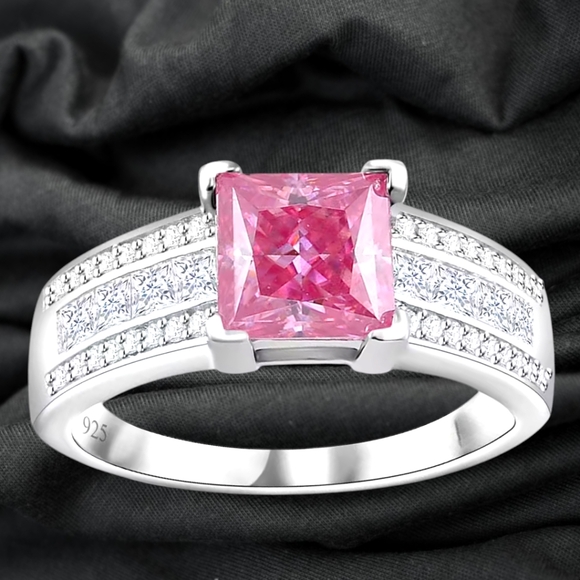 NWT PINK & WHITE MOISSANITE DIAMOND RING IN PLATINUM OVER STERLING SILVER SZ 10 - Picture 1 of 11